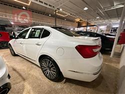 Kia Cadenza